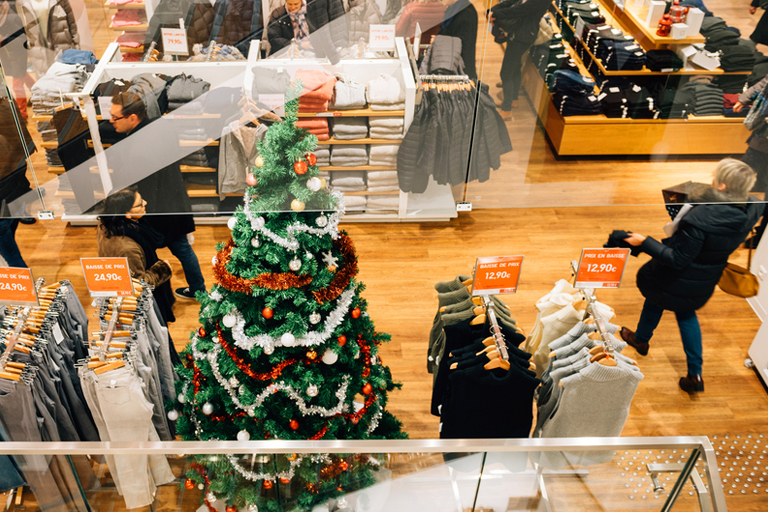 Read more about the article Merchants, EMV, and the Holiday Season