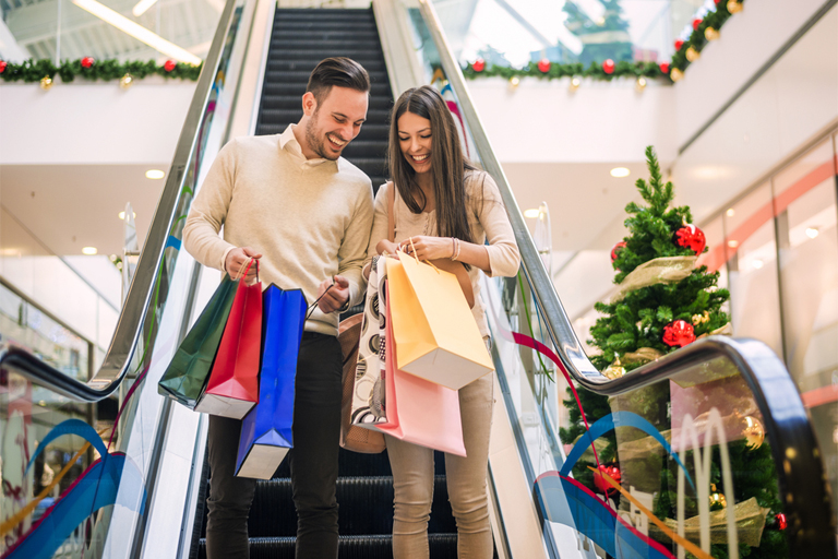 Read more about the article How Can I Avoid Fraud And Scams These Holidays?