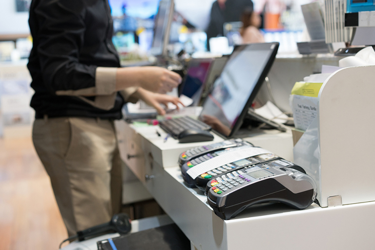 Read more about the article Three Reasons Why Every Small Business Should Accept Credit Cards